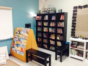 kids bookshelf