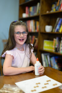 kids tutor Book Bums. by Malinda Hartong, @TheHartongs | Photojournalists