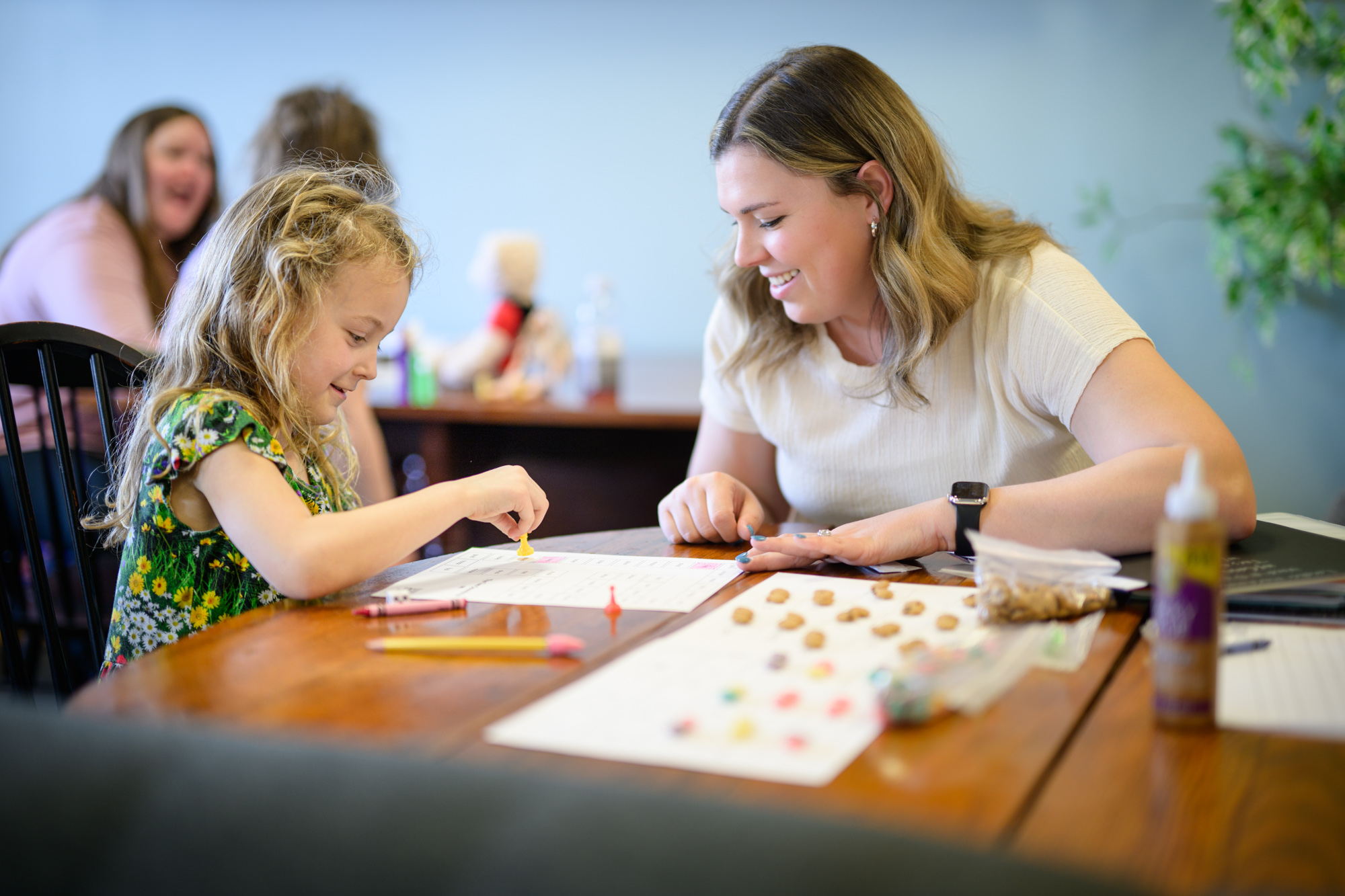 kids tutor Book Bums. by Malinda Hartong, @TheHartongs | Photojournalists
